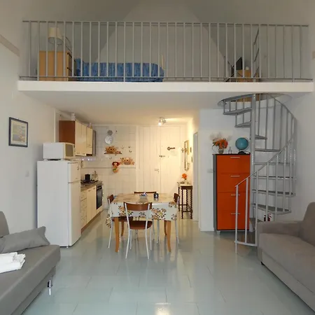 House Sasanelli Апартаменти *